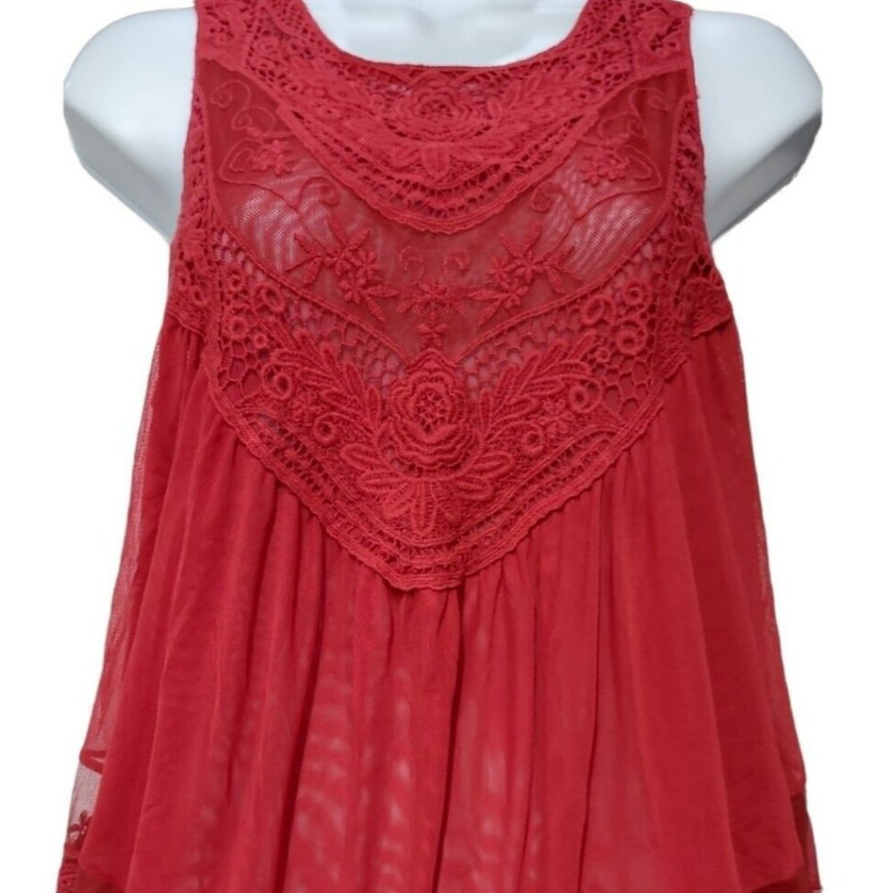 Love Fire Women's Sheer Sleeveless Top Chili Pepper Size Large